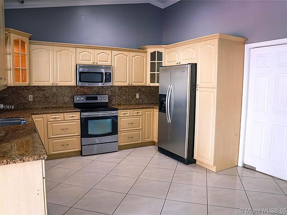5th image of 5620 Hawkes Bluff Ave