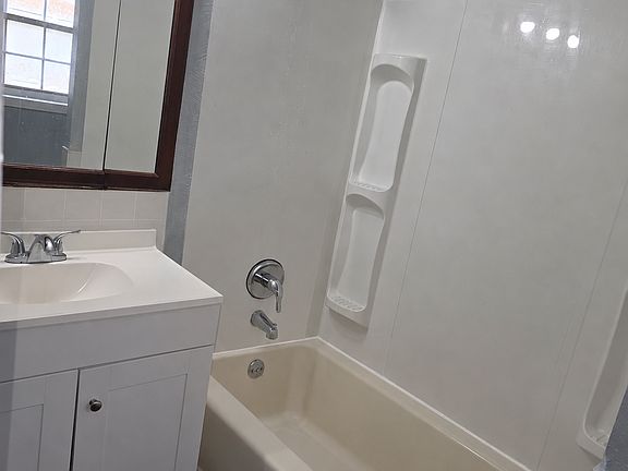 3rd image of 6215 W River Rd S APT A