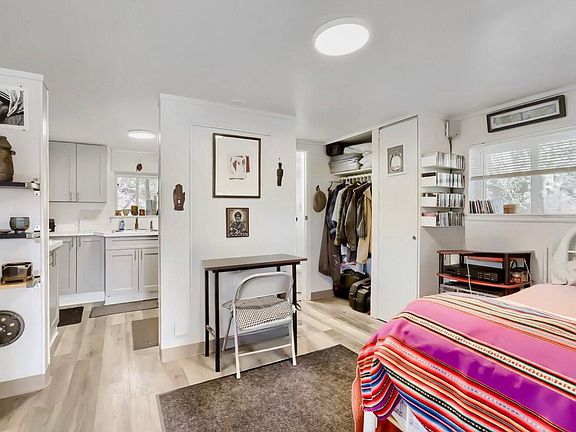 3rd image of 416 2nd Ave #1, 2, 3