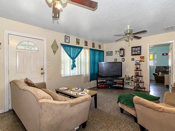4th image of 2715 12th St