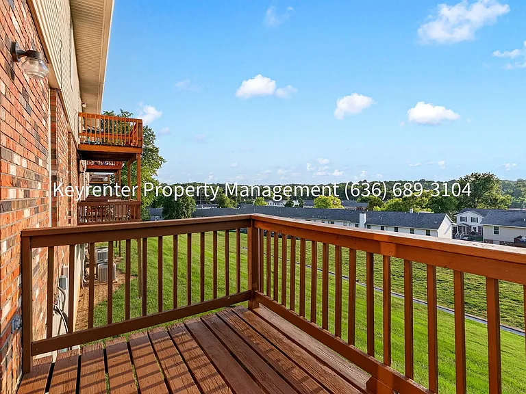 761 Highland Hill Ct — Photo 26