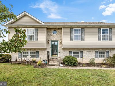 335 Ford Cir, Inwood, WV, 25428