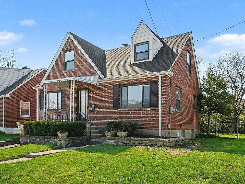 1st image of 15 Gail Ct