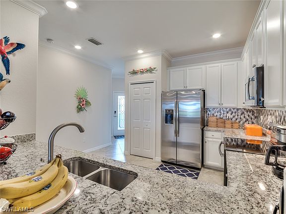 5th image of 10315 Prato Dr