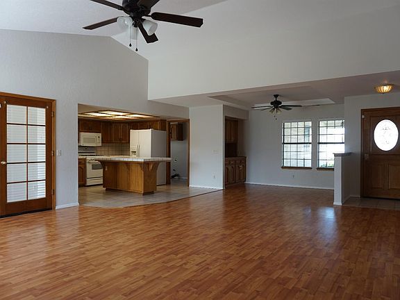 5th image of 1140 N Velie Ct