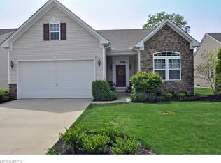 696 Jaeger Ct, Avon Lake, OH 44012