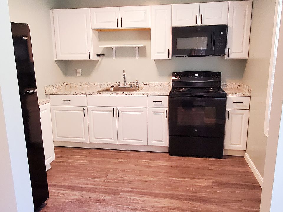1st image of 14 Vinnicum Rd #2