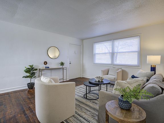 4th image of 125 Sierra Pl Building 1-101
