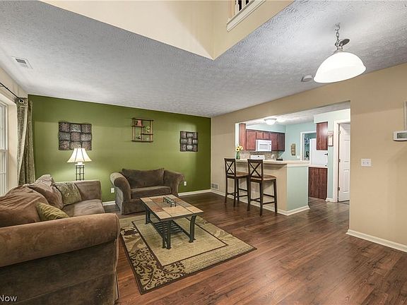 2nd image of 13683 Woodcroft Trce