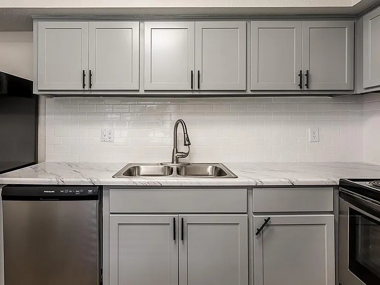 The Lennox at Tempe — Photo 18