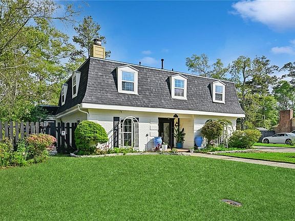 2nd image of 654 Marilyn Dr