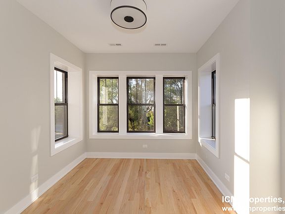 5th image of 2459 W Logan Blvd #3A