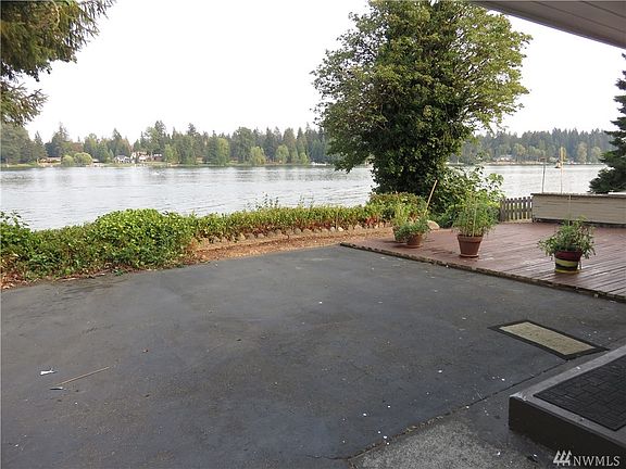 4th image of 4719 56th Ave SW