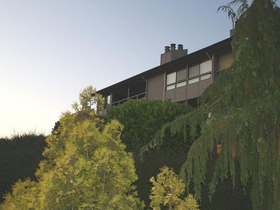 2nd image of 23501 Lakeview Dr