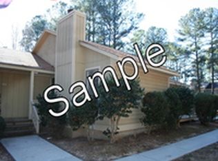 2118 Hearthstone Dr, Sanford, NC 27330