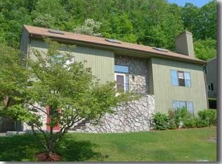 124 Heath Pl, Hastings On Hudson, NY 10706