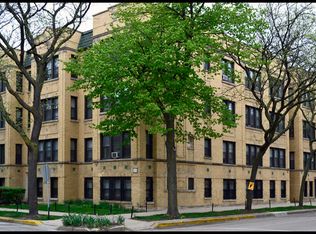 1104 W George St APT 1, Chicago, IL 60657