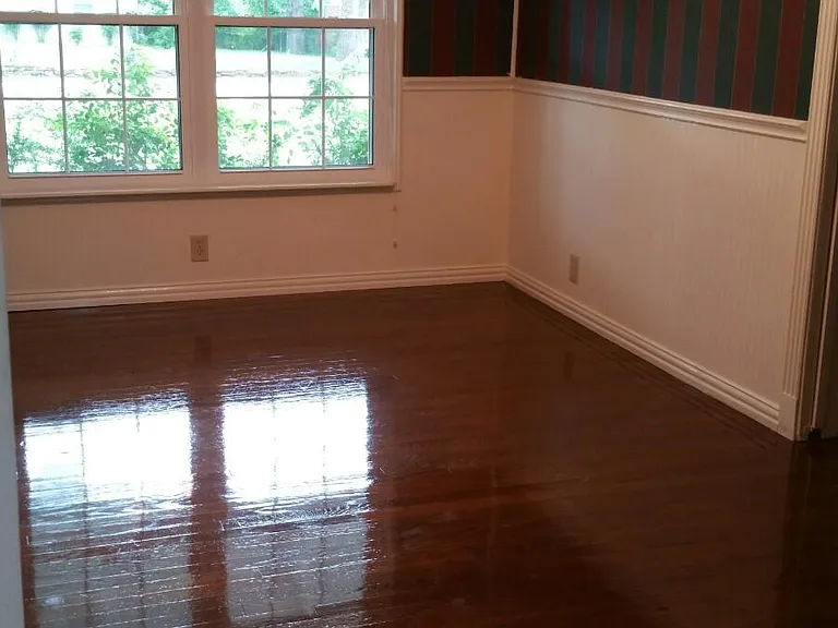 1010 Hopkins Dr — Photo 14
