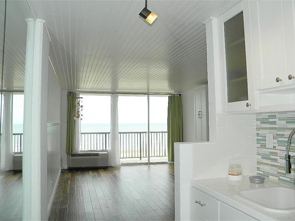 3rd image of 415 E Beach Dr APT 804