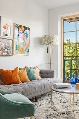 Sold by Douglas Elliman | media 13