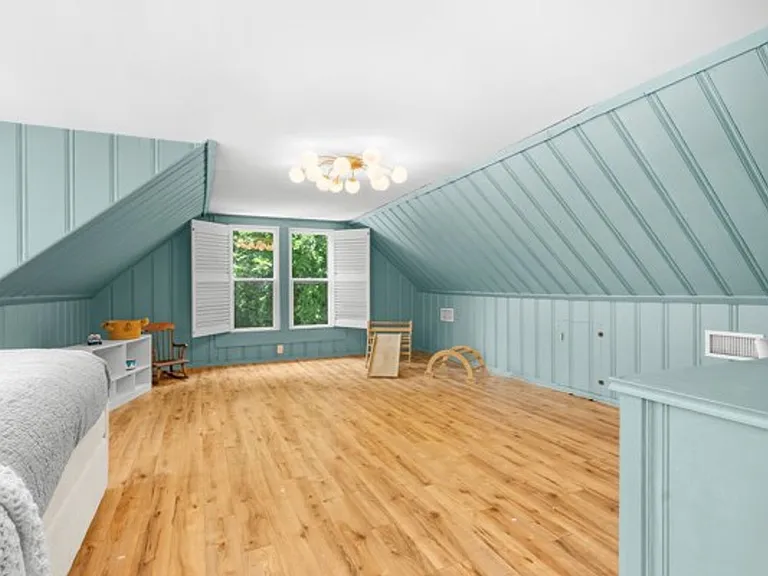 925 Prescott St — Photo 10