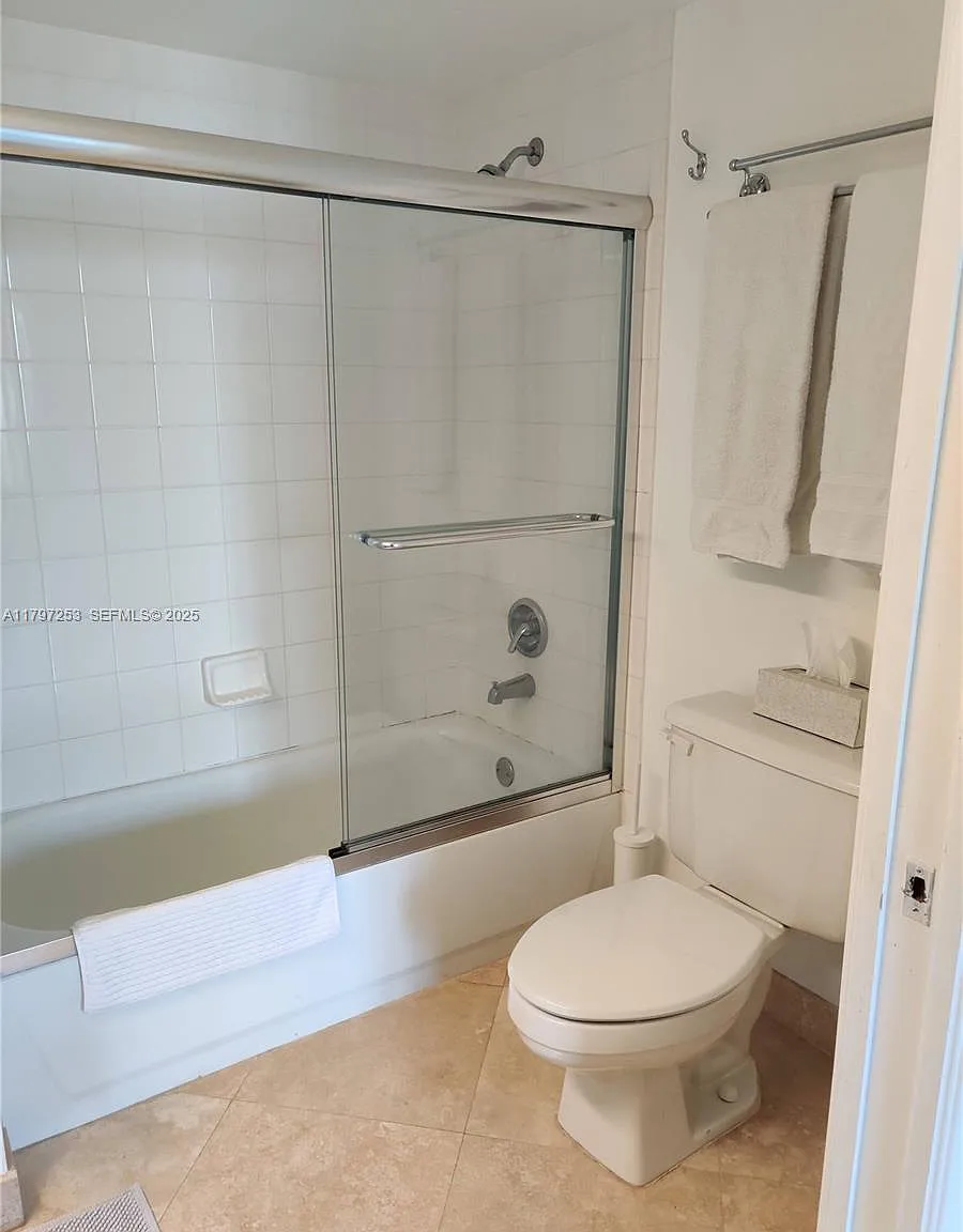 2 bed, 1180 sqft, $4,000 — Photo 4