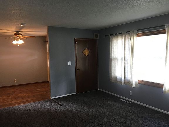 2nd image of 3220 W 16th St