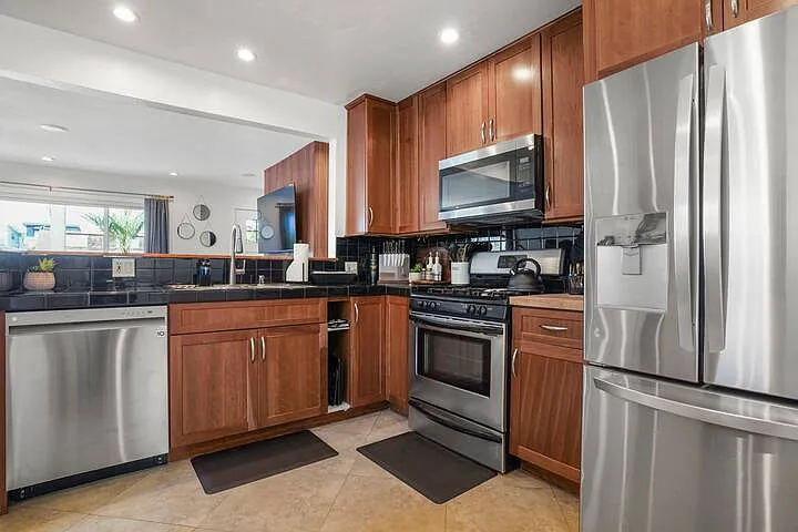 4551 Narragansett Ave #1 — Photo 8