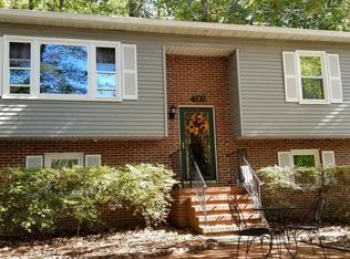 402 Albany St, Fredericksburg, VA 22407