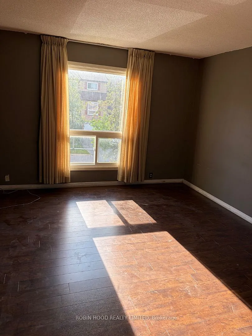 3 bed, $3,100 — Photo 4