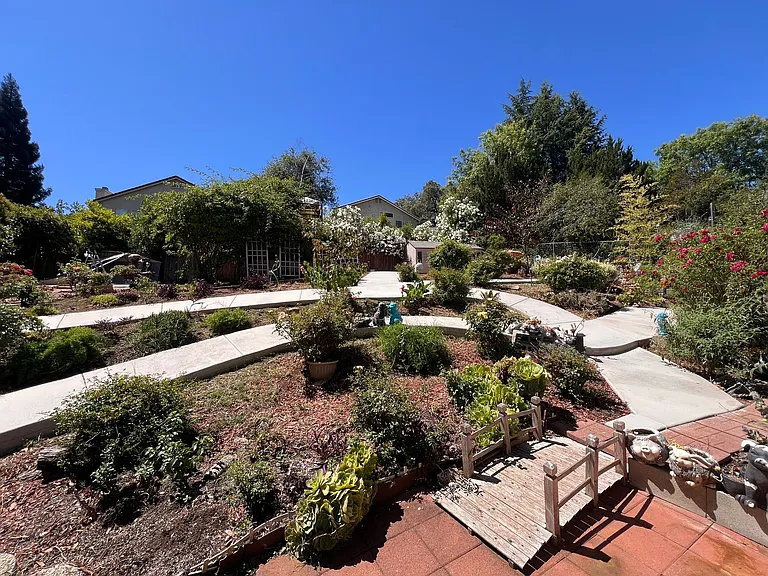 912 Yosemite Ln — Photo 38