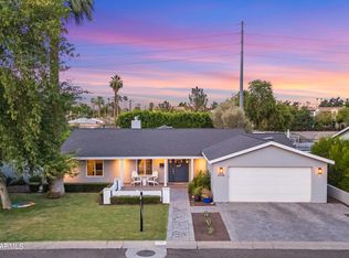 2945 N 47th Pl, Phoenix, AZ 85018