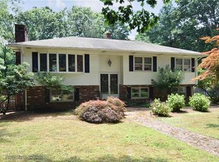 164 Rocky Hill Rd, Scituate, RI 02857