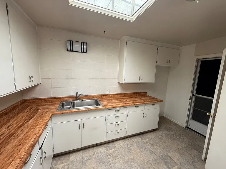 511 Fir St — Photo 15