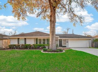 4862 Creekbend Dr, Houston, TX 77035