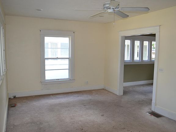 4th image of 1958 Prospect Ave SE