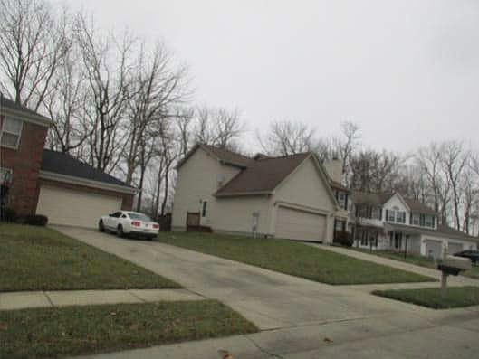 3rd image of 10710 Stillcreek Dr