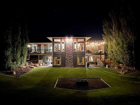 5th image of 1 S Sunset Ridge Dr