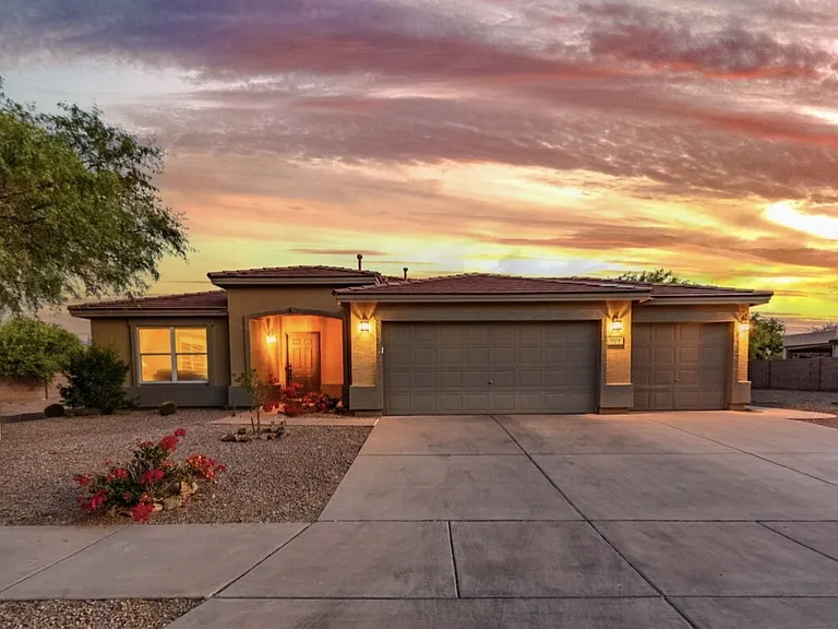 13578 E Hampden Green Way — Photo 1