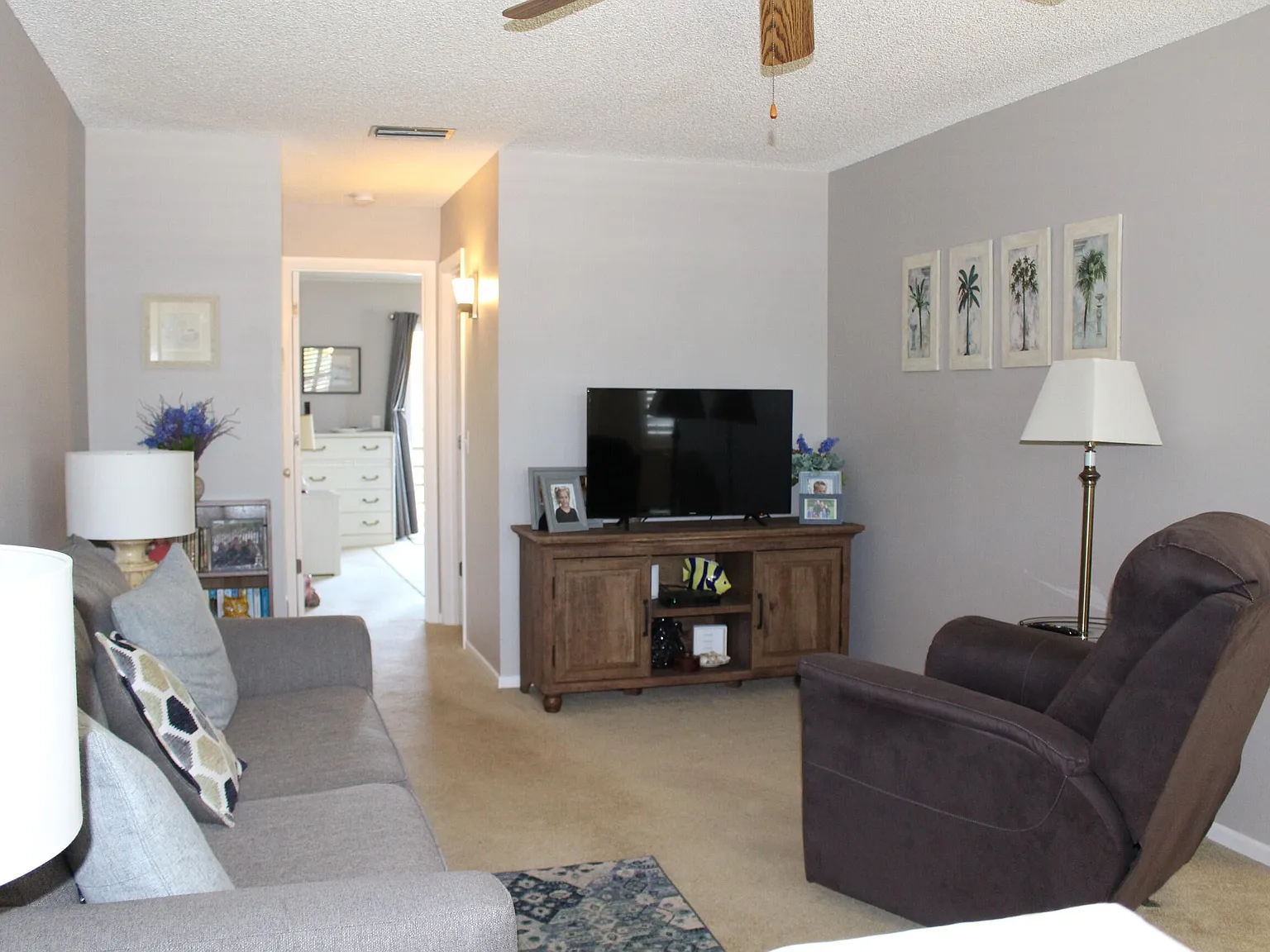 1 bed, 1.5 bath, 800 sqft, $1,250 — Photo 2