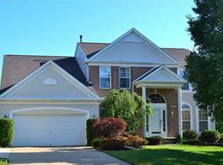 524 Wooster Cir, Northfield, OH