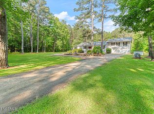 2734 Farm Life School Rd, Carthage, NC 28327