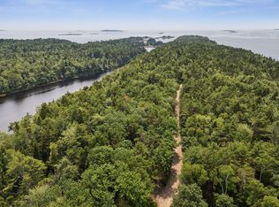 39-23 Gun Point Rd, Harpswell, ME 04079