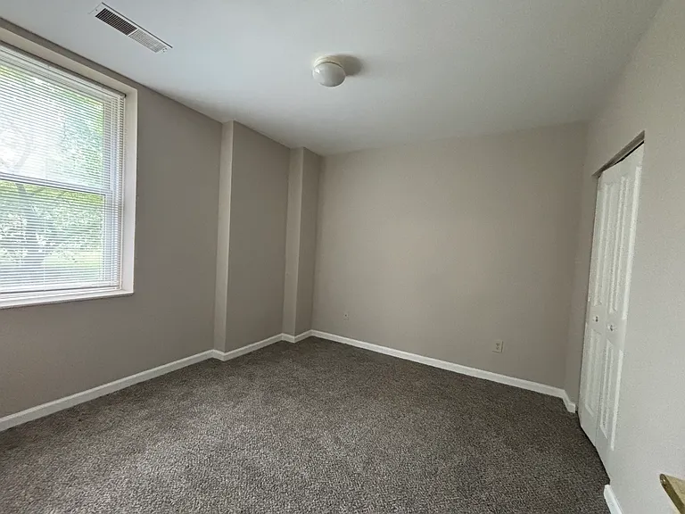 Homer G. Phillips Senior Apartments — Photo 39