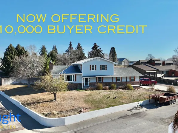 615 Lincoln Way, Lusk, WY 82225
