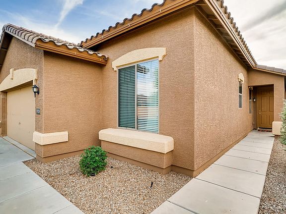 9728 W 180th Ln Waddell AZ-large-004-020