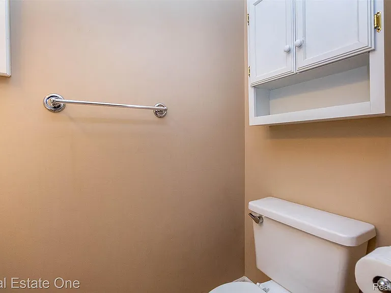 1891 Vine Way Dr #33 — Photo 24