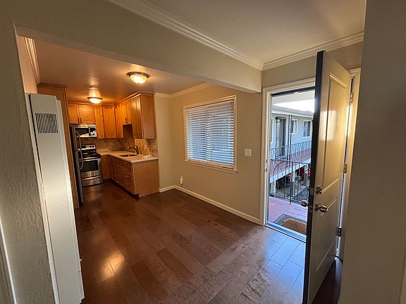 5th image of 523 Poplar Ave APT 7