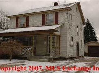 748 Marietta St NE, Grand Rapids, MI 49505