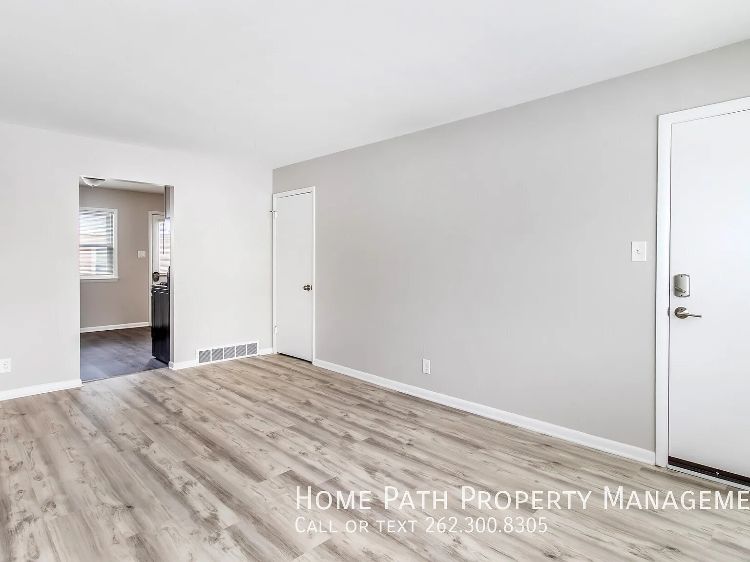 2 bed, $1,242 — Photo 2